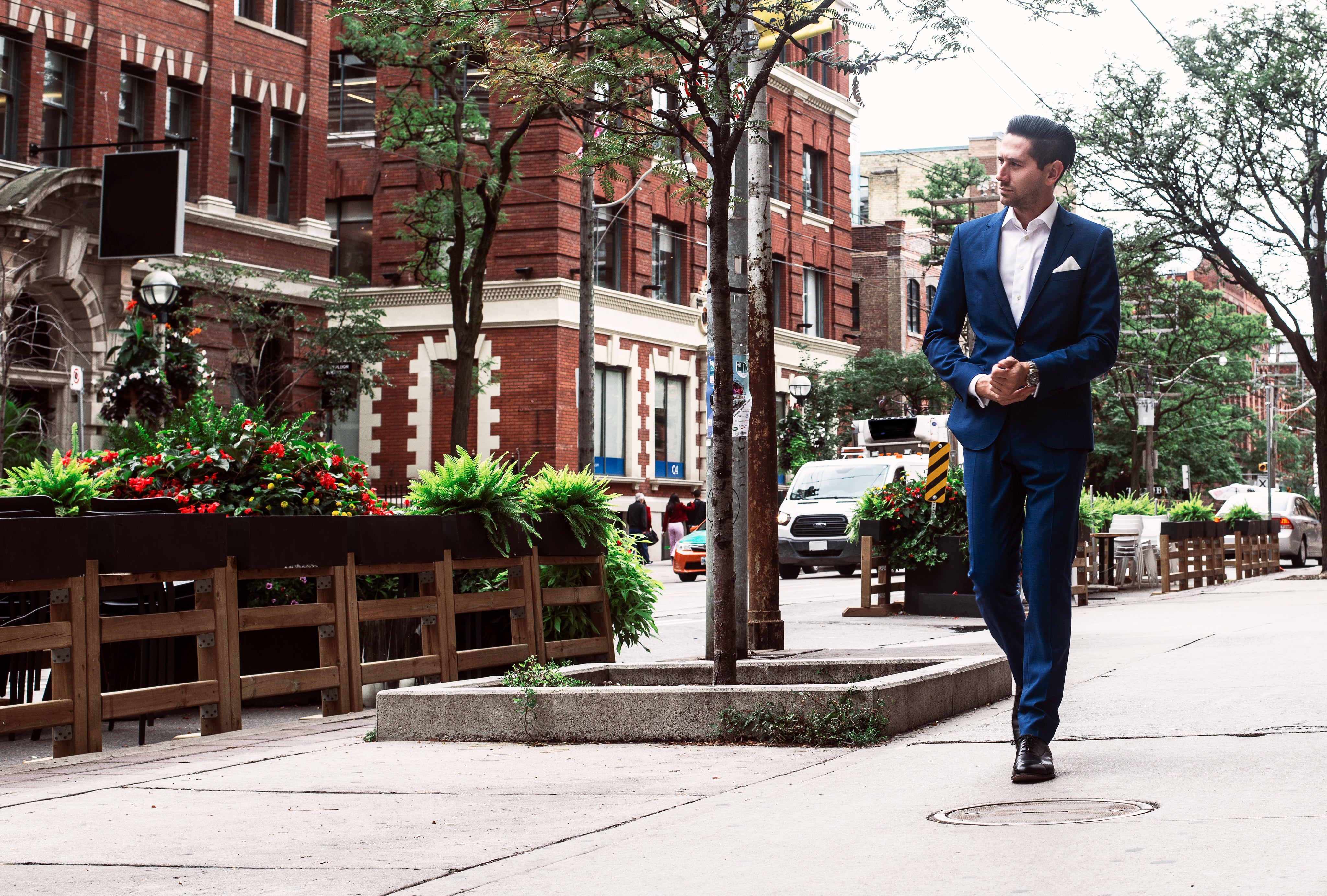 files/blue-formal-suit-urban-businessman.jpg